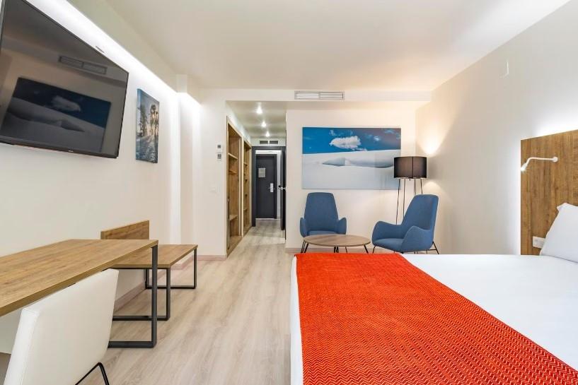 Exe Prisma Hotel